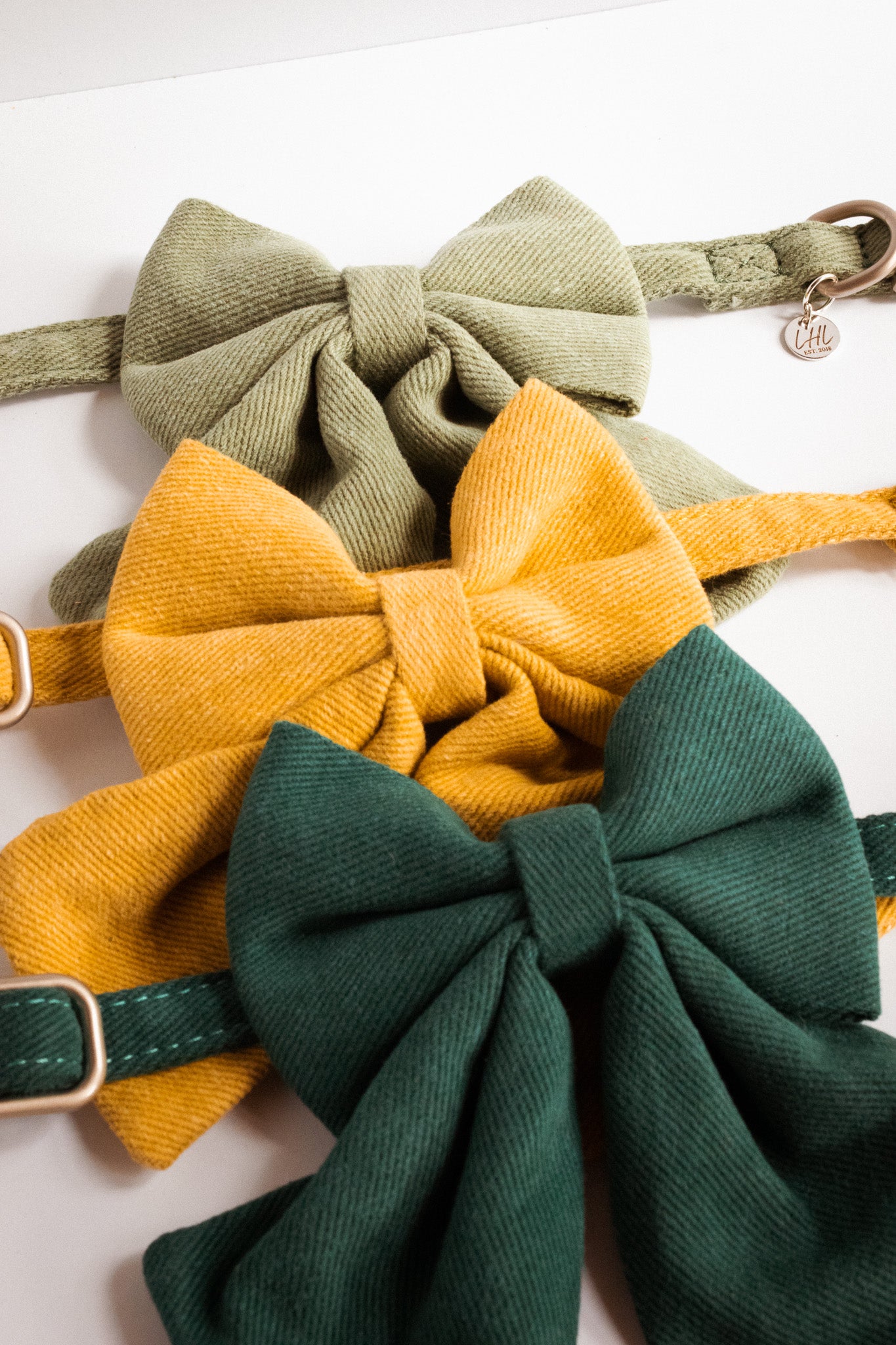 Charleston Bowtie Collars