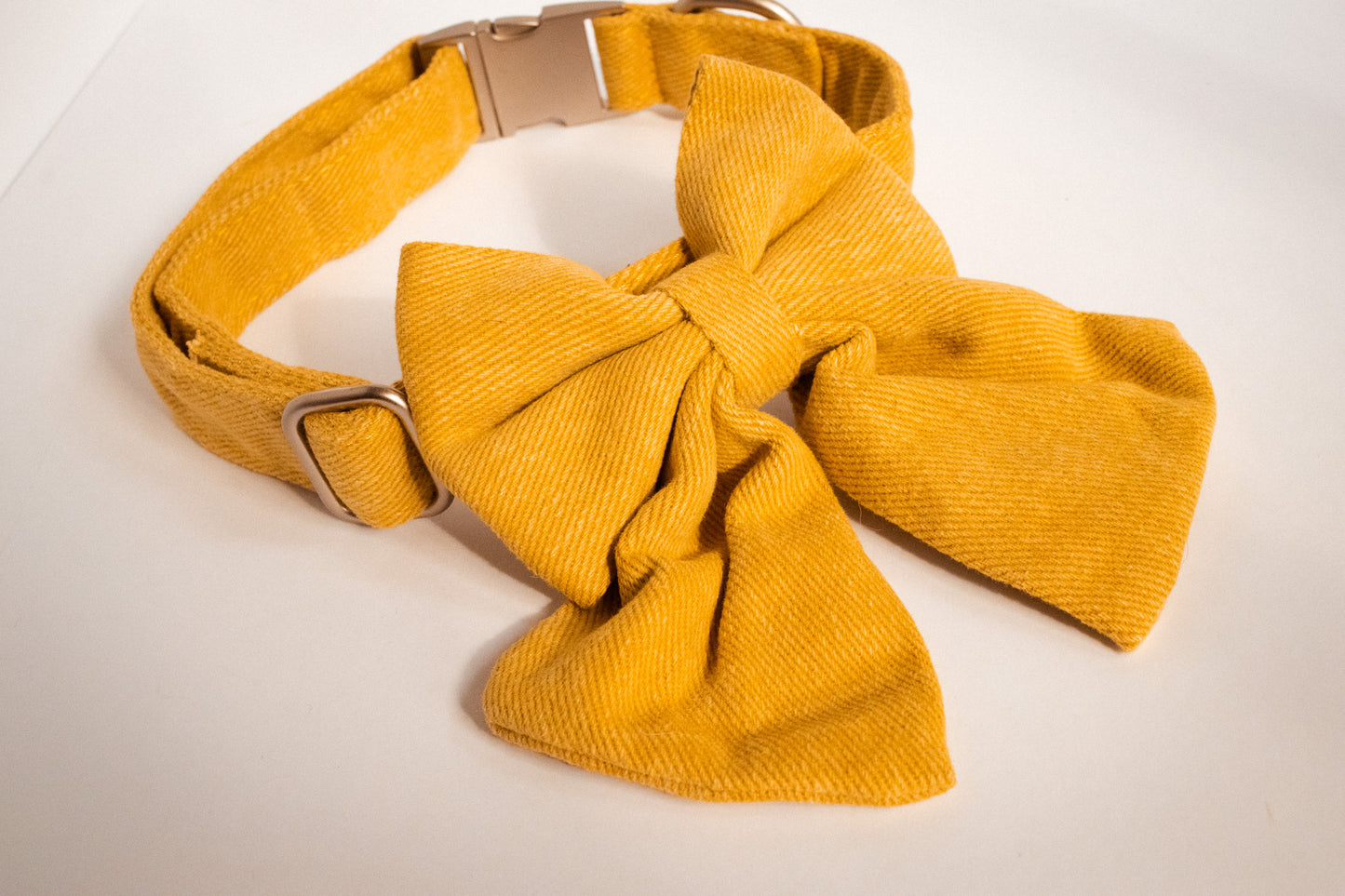 Charleston Bowtie Collars