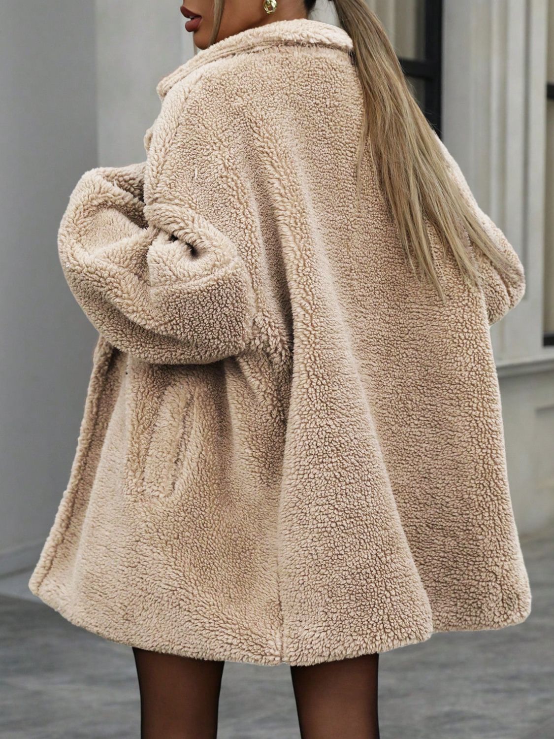 Pocketed Collared Sherpa Jacket